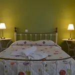 Mirovigli Hotel apartamentowy